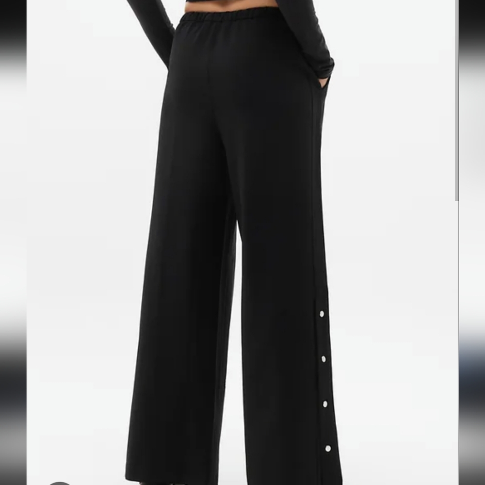 Athleta MVP Snap Pant Black NWT